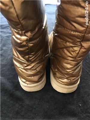 Cizme auriu patinat dama gen UGG Classic Tall imblanite material textil metalizat toamna iarna super - imagine 10