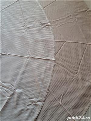 Fata de masa rotunda, 2 fete-broderie bej auriu si argintiu- diametru 167 cm  - imagine 4