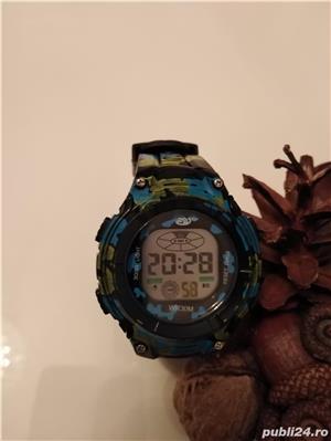 vand Ceas sport/turism, electronic,produs calitate,import. - imagine 4