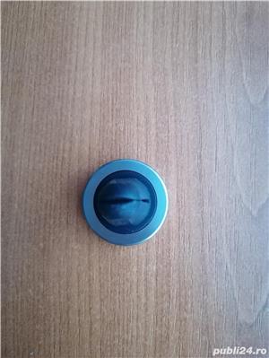 Vând suport magnetic auto pt telefon mobil!  - imagine 4