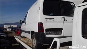 Dezmembrez peugeot partner 1.9 d 70 cp an 2002 - imagine 2