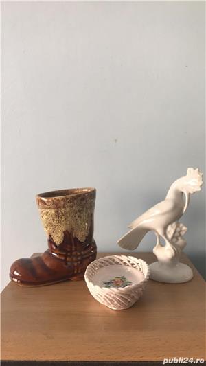 vand biblourile din imagine