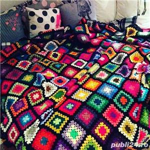 Patura croșetată manual