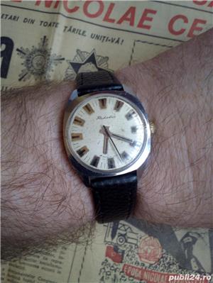 Ceas rusesc Raketa cal 2609.HA, carcasa cromata, functional