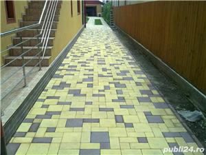 Pavaje,pavele,borduri piatra decorativa,garduri beton,ornamente - imagine 4