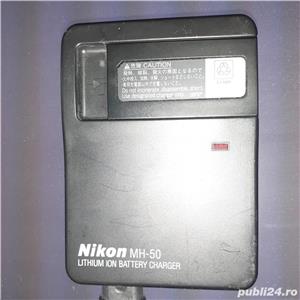 Charger Nikon MH-50 cu acumulator Nikon EN-EL1 (si cablu alimentare)