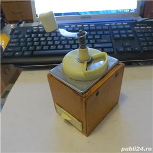 Vintage RSR anii 1970' rasnita piper/cafea manuala - imagine 3