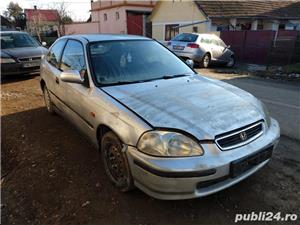 Dezmembrez Honda Civic EJ - imagine 4
