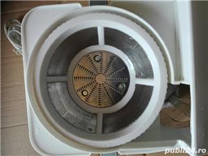 Storcator fructe - imagine 2