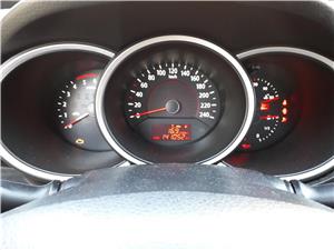 Kia sorento - imagine 5