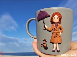 Cana handmade cadou cu papusa umbrela si pisica din fimo  - imagine 2