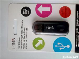 Cititor Card Reader 15 in 1 - imagine 3