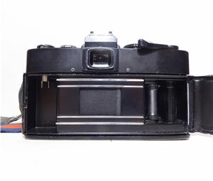 Petri TTL cu obiectiv Beroflex Auto Tele 135mm f/2.8 montura M42 - imagine 3