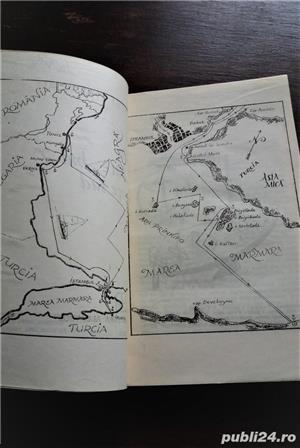 Roman de actiune- Cu Hai-Hui 2 spre sud, Radu Theodoru- NOUA - imagine 3