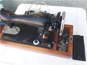 Vând masina de cusut electrica, cuase si piele - imagine 2