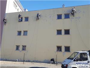 echipa,dezapeziri, constructii acoperisuri,amenajari interioare,fatade cladiri - imagine 9