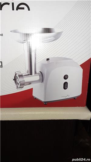 masina de tocat - imagine 4