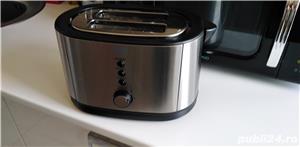 Vand prajitor paine star light nou , calitate.