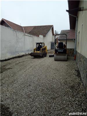 Buldoexcavator & basculanta