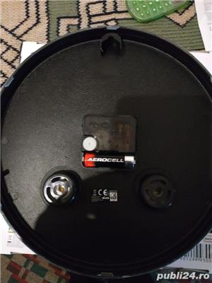 Ceas de perete cu termometru și hidrometru pentru umiditate,nou,funcționează cu baterieAA,silențios - imagine 3