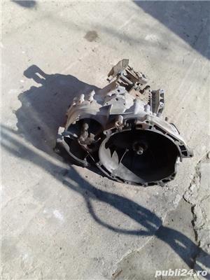 cutie viteze ford mondeo diesel - imagine 3