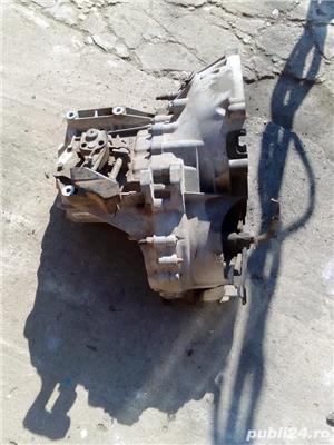 cutie viteze ford mondeo diesel - imagine 2