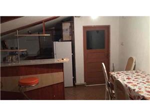 Apartament in vila (11 locuri), cazare muncitori Ploiesti, Rafov, Dumbrava, Albești-Paleologu - imagine 5 Apartament in vila (11 locuri), cazare muncitori Ploiesti, Rafov, Dumbrava, Albești-Paleologu - imagine 5