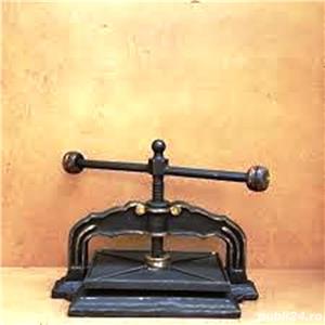 Caut Presa tipografica/de carte  manuala - imagine 2