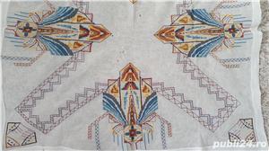 Mileu din fir de borangic realizat manual din anii 1800