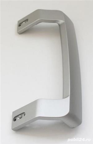 Maner usa combina frigorifica Beko Arctic