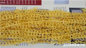 paspoal dantelat galben - imagine 2