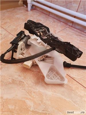 Yala usa dreapta spate vw passat - imagine 4