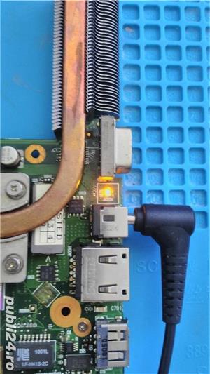 Dezmembrez HP Compaq 610 - Placa de baza, carcasa, procesor, HDD etc - imagine 5