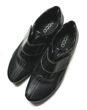 Vand pantofi de dama Ecco, negri, noi, marimea 42 