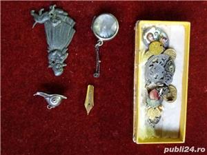 Gablonzuri vintage -  cutii bijuterii vechi colectie butoni - imagine 2