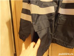 Vand scurta groasa, noua, exterior impermeabil, interior bumbac, XXL, 80 lei