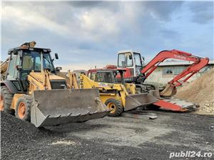 Închiriez bobcat si miniescavator 