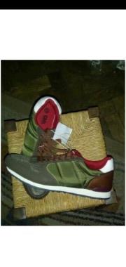 Vand pantofi sport produs de calitate,noi..mar.43 - imagine 2