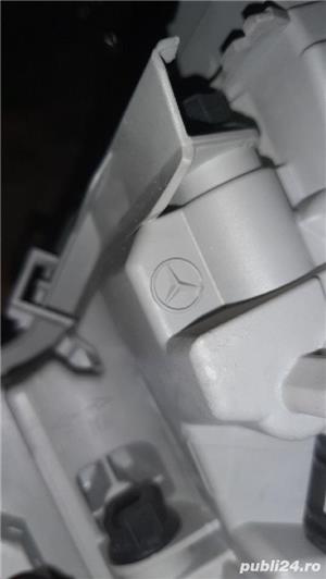 far partea dreapta mercedes c klass 2002-2007 - imagine 6