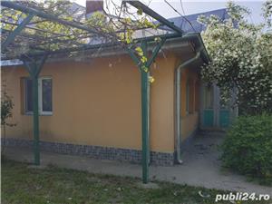  Vand casa + gradina + teren in Frumusani pe malul lacului, langa Buc. 100 000 euro - imagine 2