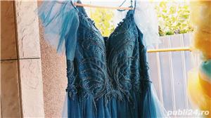 Rochie vaporoasa de ocazie - imagine 5
