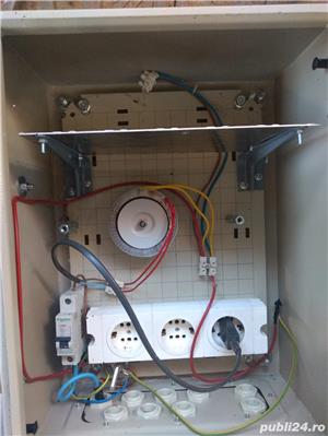 Cutie metalica 40/30/20 echipata cu siguranta, prize sistem prindere stalp si sistem de pus lacat - imagine 5