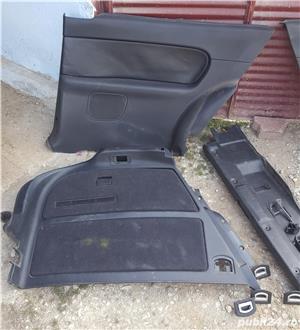 Vand plasticuri de interior audi a 3 motor 1,9 tdi.
