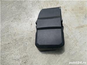 Capac baterie  4m51-10a659-bc FORD  focus/ c-max 