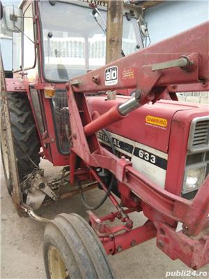 Tractor cu braț frontal - imagine 5