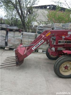 Tractor cu braț frontal - imagine 3