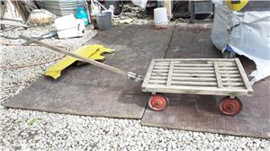 Carucior lemn 4 roti metalice si protap, Germania  - imagine 2
