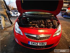 Dezmembrez Opel Astra J Caravan A17DTR  - imagine 7