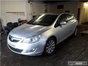Dezmembrez Opel Astra J Hatchback A17DTJ / A17DTR