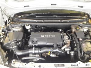 Dezmembrez Opel Astra J Hatchback A17DTJ / A17DTR - imagine 3